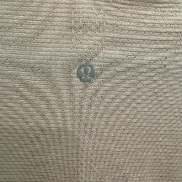 Lululemon Swiftly Short Sleeve Size 6 - Picture 3 of 4